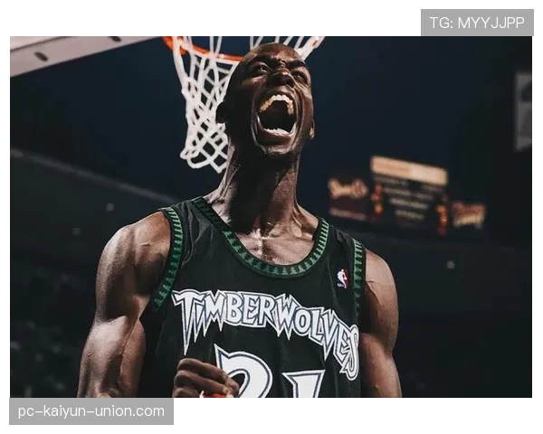 加内特强化内线防守对比巅峰期篮板和盖帽表现