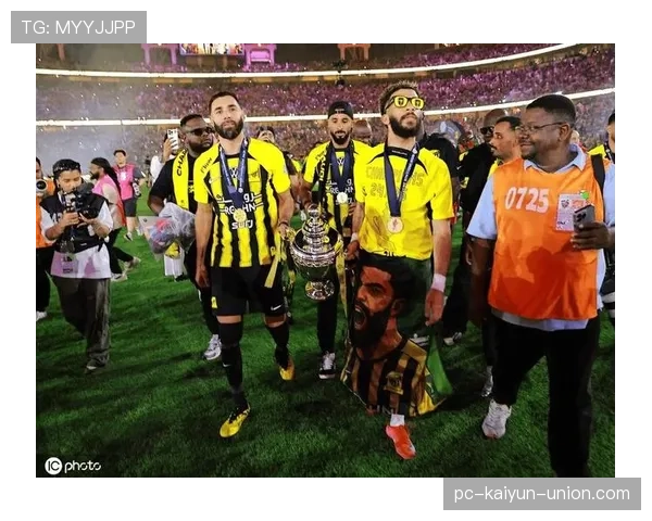 沙特联赛吉达联合赛季表现持续波动，重返巅峰之路仍需关键调整