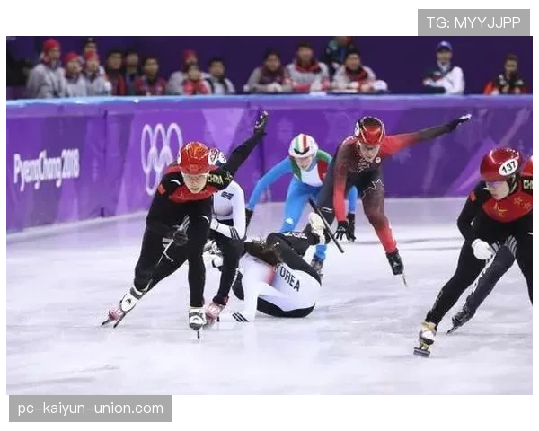 裁判沟通系统如何影响场上判罚一致性？