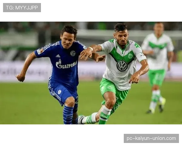 居莱尔 vs 恩德里克：同代超新星竞技风格与未来发展的差异分析